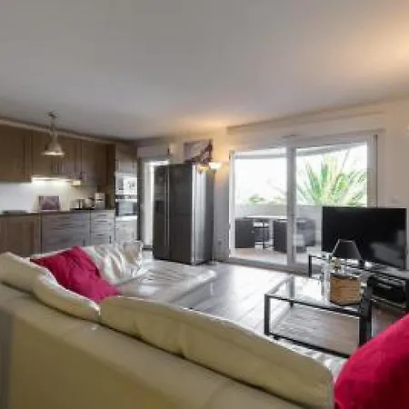 Croisette Serenity: Modern 3-bed Cannes