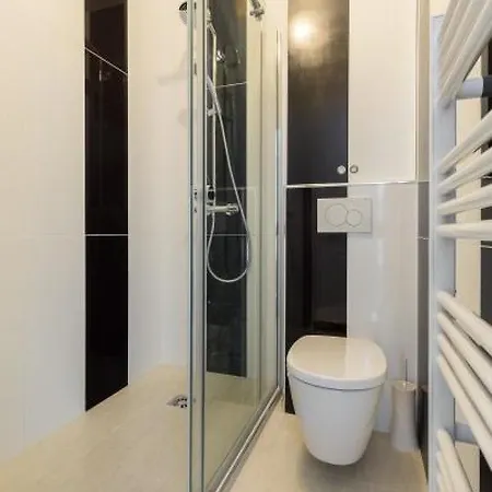 Croisette Serenity: Modern 3-bed * Cannes