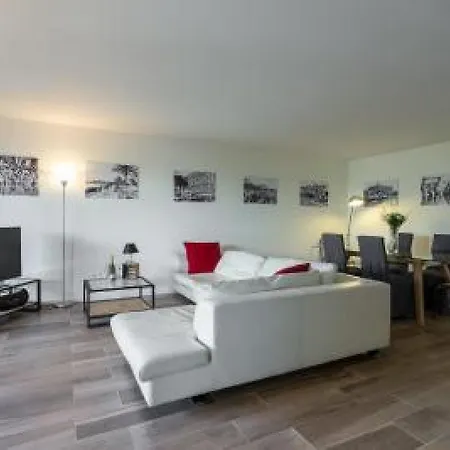 Croisette Serenity: Modern 3-bed Cannes